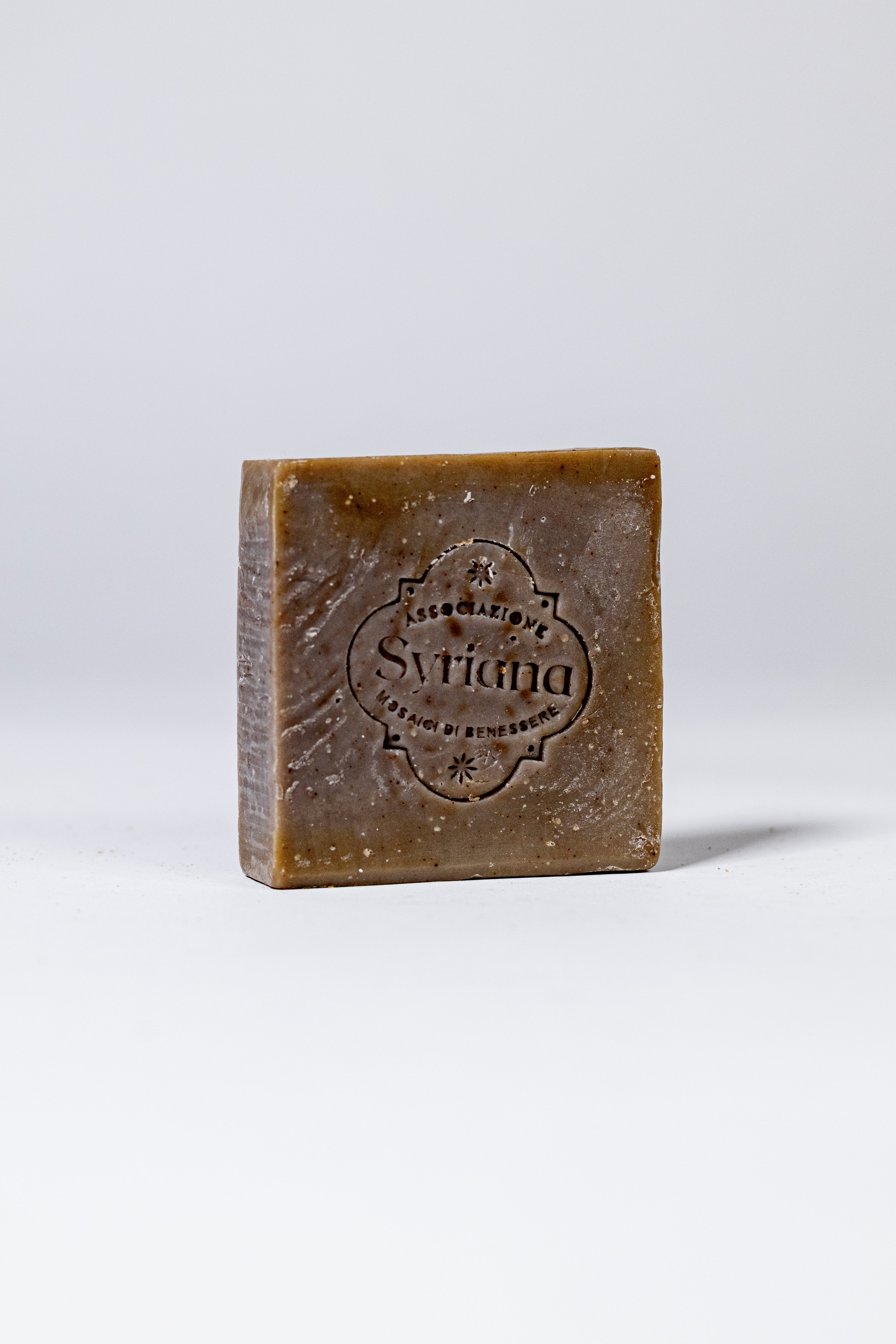 Sapone Al Caffè E Cardamomo: Simbolo Di Vitalità